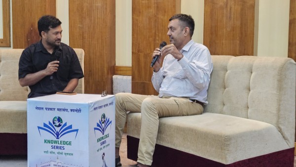 पत्रकार महासंघ रुपन्देहीको नलेज सिरिज : प्रविधिलाई आत्मसाथ गर्न चापागाईंको सुझाव 