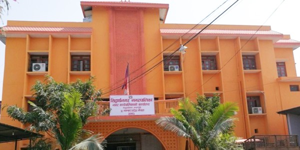 सिद्धार्थनगरमा अझै विद्यार्थीले पाएनन् स्थानीय पाठ्यक्रमको पाठ्यपुस्तक