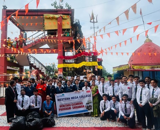 वेस्टर्न मेगा कलेजद्वारा मुक्तिनाथ बाबा धाममा सरसफाई सम्पन्न