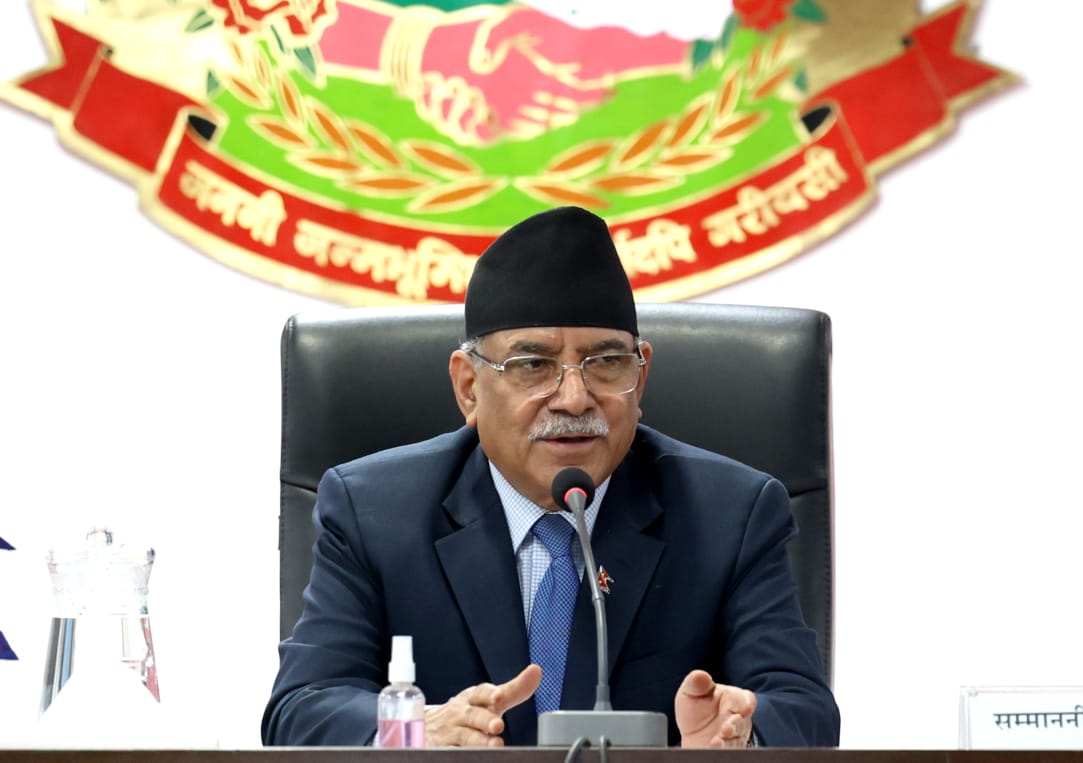 सुखानी सहिदका परिवारसँग भेट, कम्युनिष्ट एकताको पहल थालेका छौँ : प्रधानमन्त्री